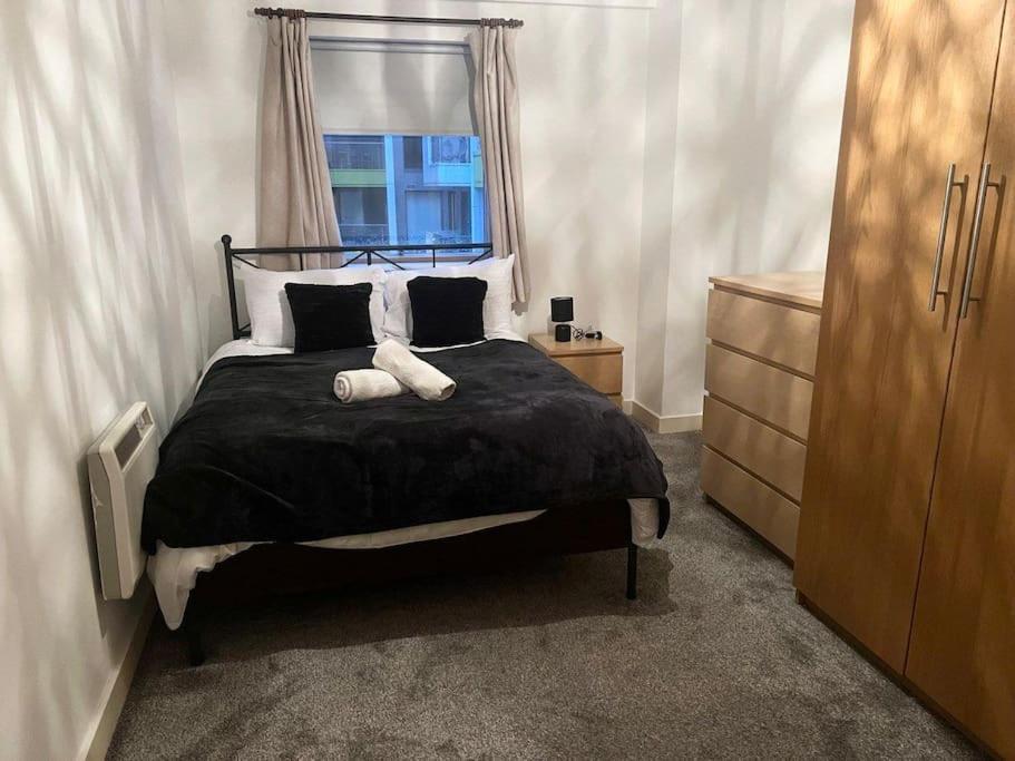 2 Bedroom City Center Apartment Manchester Exterior foto